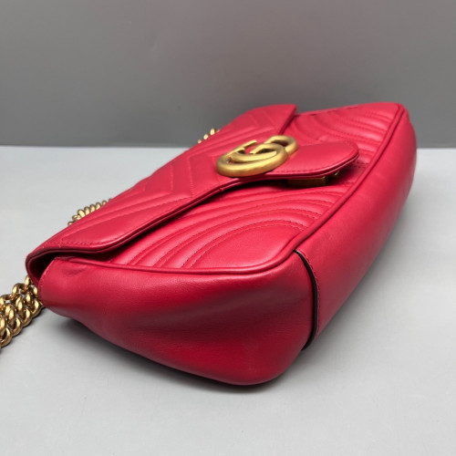 Gucci Matelasse Medium GG Marmont Calfskin Red