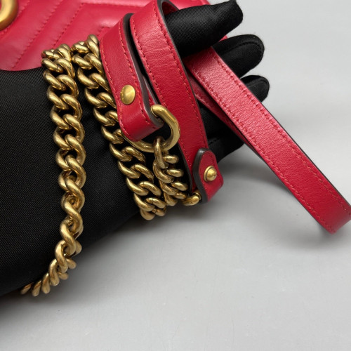 Gucci Matelasse Medium GG Marmont Calfskin Red