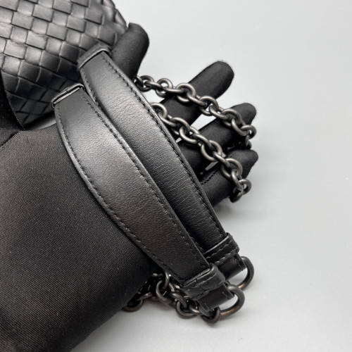Bottega Veneta Medium Olimpia Shoulder Bag Calfskin Intrecciato Black
