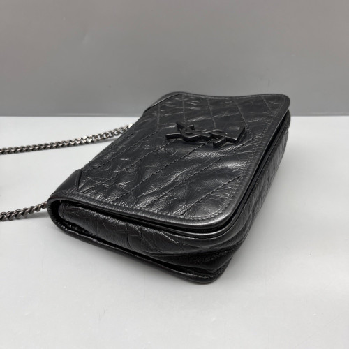 Yves Saint Laurent Mini Niki Chain Pull Up Leather Black