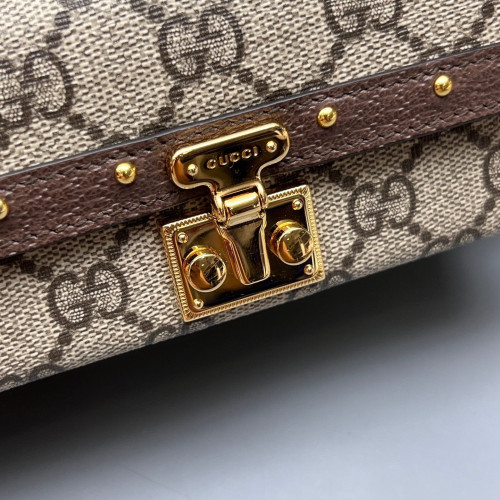 Gucci Studded Box Bag GG Supreme Monogram Brown Beige Gucci Studded Box Bag GG Supreme Monogram Brown Beige