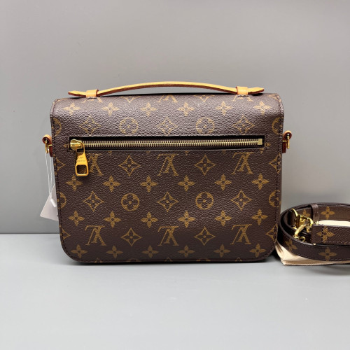 Louis Vuitton Pochette Metis Monogram Brown