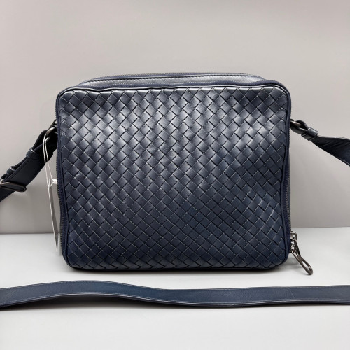Bottega Veneta Messenger Calfskin Intrecciato Dark Blue