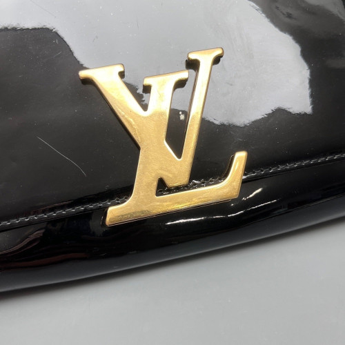 Louis Vuitton Shoulder Bag Vernis Black