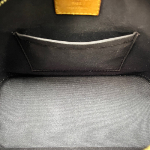 Louis Vuitton Alma BB Vernis Amarante