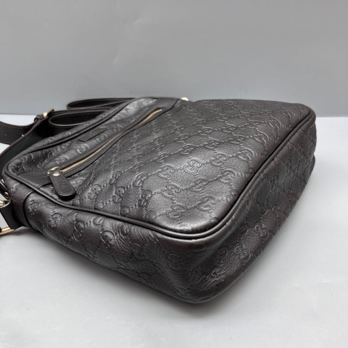 Gucci Messenger Guccissima Black