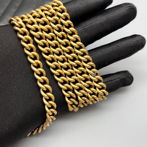 Gucci Matelasse GG Marmont Chain Wallet Calfskin Black