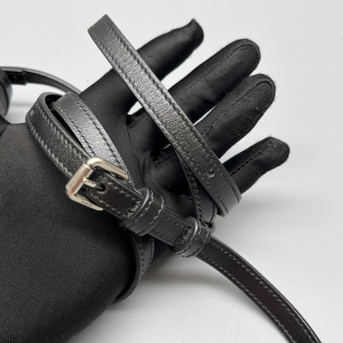 Gucci Phone Holder GG Supreme Monogram Black
