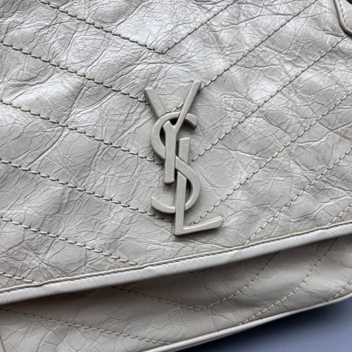 Yves Saint Laurent Medium Niki Chain Pull Up Leather White