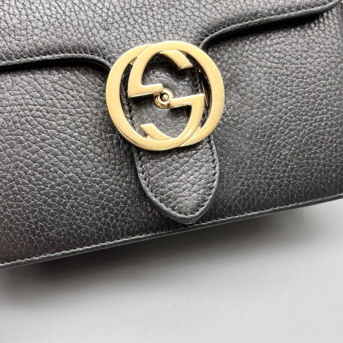 Gucci Small Interlocking G Shoulder Bag Grained Calfskin Black Gucci Small Interlocking G Shoulder Bag Grained Calfskin Black