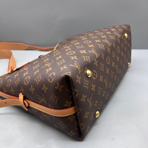 Louis Vuitton Carryall Travel Monogram Brown
