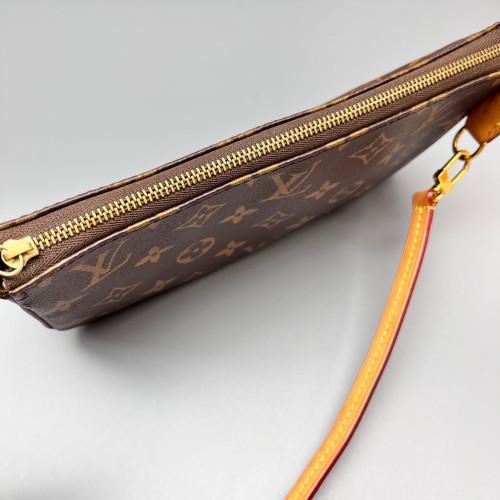 Louis Vuitton Pochette Accessories 24 Monogram Brown