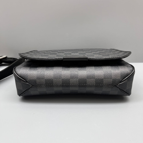 Louis Vuitton District Messenger Bag PM Damier Graphite Black