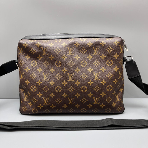 Louis Vuitton Messenger Monogram Brown