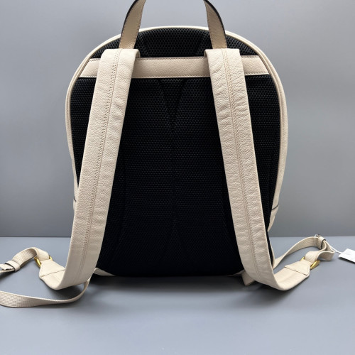 Gucci Backpack Grained Calfskin White