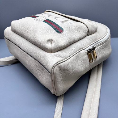 Gucci Backpack Grained Calfskin White