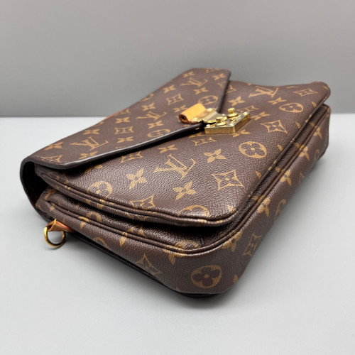 Louis Vuitton Pochette Metis Monogram Brown