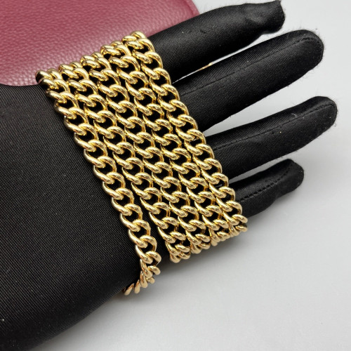 Gucci Mini GG Marmont Wallet On Chain Full Flap Calfskin Red