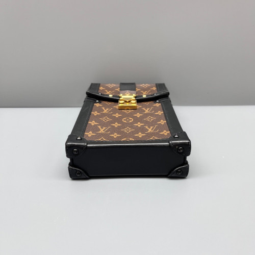 Louis Vuitton Pochette Trunk Verticale Monogram Brown Louis Vuitton Pochette Trunk Verticale Monogram Brown