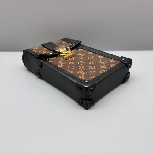 Louis Vuitton Pochette Trunk Verticale Monogram Brown Louis Vuitton Pochette Trunk Verticale Monogram Brown