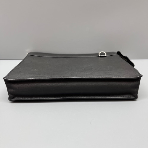 Louis Vuitton Toiletry Pouch 26 Damier Infini Black
