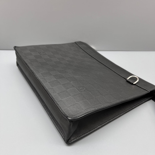 Louis Vuitton Toiletry Pouch 26 Damier Infini Black