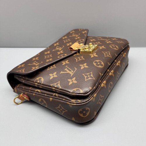 Louis Vuitton Pochette Metis Monogram Brown