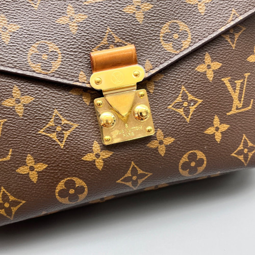 Louis Vuitton Pochette Metis Monogram Brown