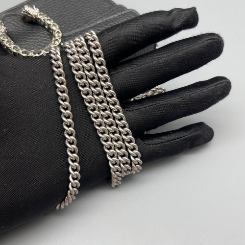 Gucci Super Mini Dionysus Grained Calfskin Black