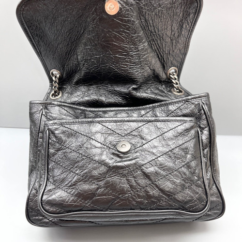 Yves Saint Laurent Medium Niki Chain Pull Up Leather Black