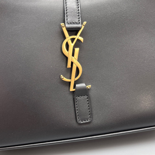 Yves Saint Laurent LE 5 A 7 Hobo Calfskin Black