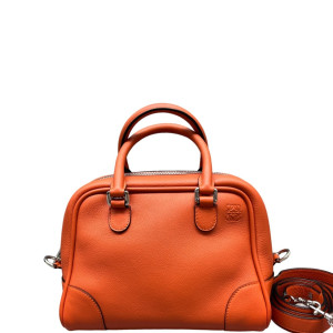 Loewe Amazona 23 Calfskin Orange
