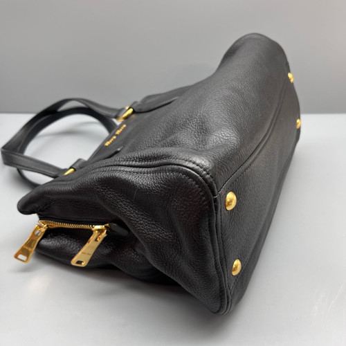 Miu Miu Tote Bag Grained Calfskin Black