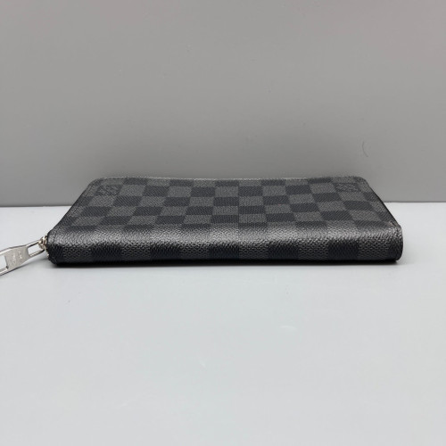Louis Vuitton Clemence Walle Damier Graphite Black