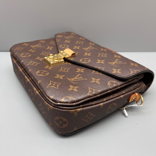 Louis Vuitton Pochette Metis Monogram Brown