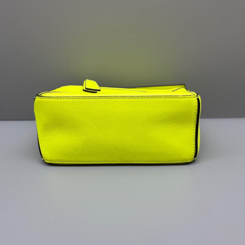 Loewe Mini Puzzle Calfskin Green
