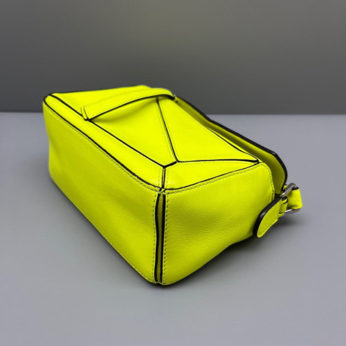 Loewe Mini Puzzle Calfskin Green