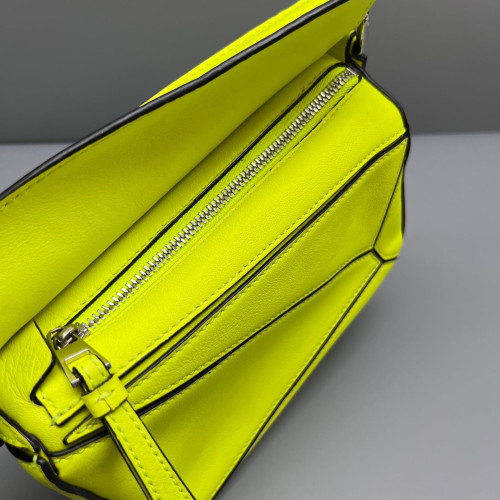 Loewe Mini Puzzle Calfskin Green