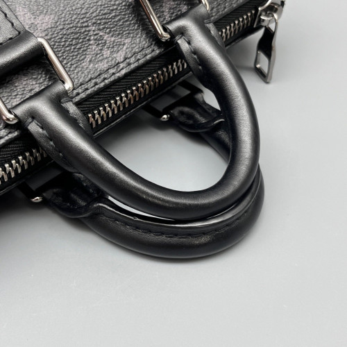 Louis Vuitton Keepall 25 Monogram Eclipse Black