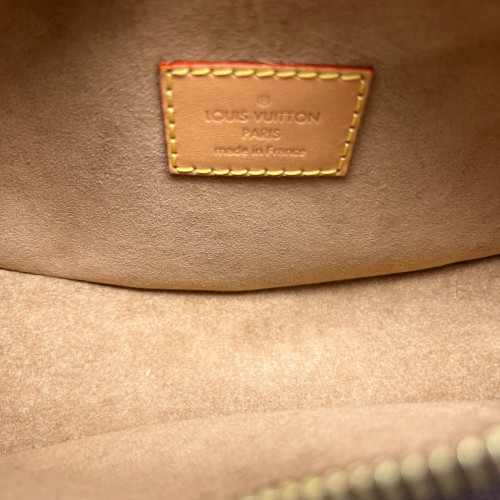 Louis Vuitton Loop Monogram Brown Louis Vuitton Loop Monogram Brown