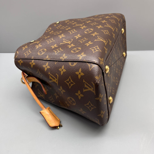 Louis Vuitton Montaigne MM Monogram Brown