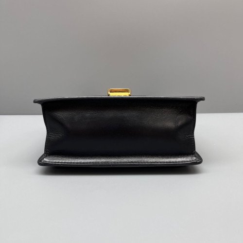 Gucci Mini Sylvie Top Handle Calfskin Black Green Red Gucci Mini Sylvie Top Handle Calfskin Black Green Red