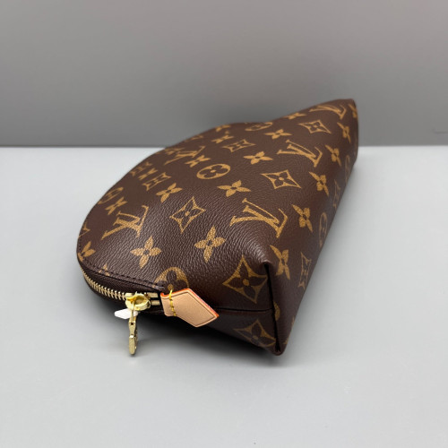 Louis Vuitton Cosmetic Pouch MM Monogram Brown