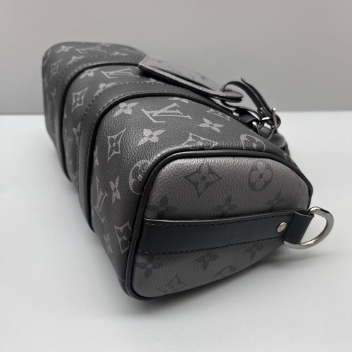 Louis Vuitton Keepall Bandouliere 25 Monogram Eclipse Black