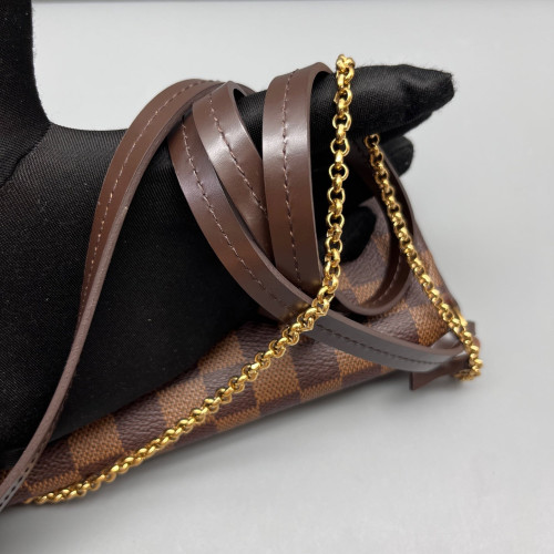 Louis Vuitton Favorite PM Damier Ebene Brown