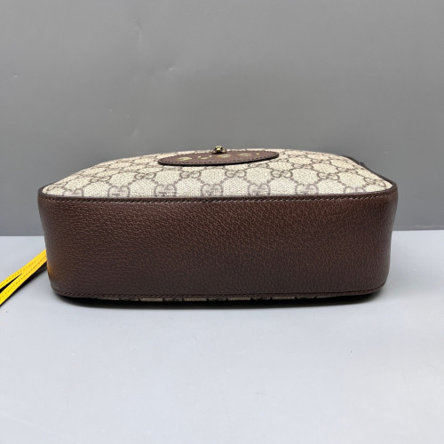 Gucci Neo Vintage Shoulder Bag GG Supreme Monogram Beige Brown Green