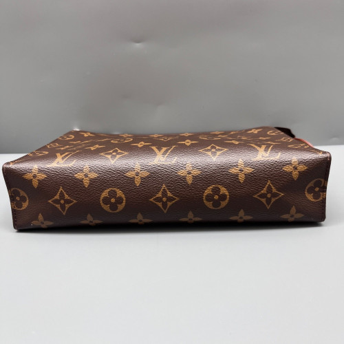 Louis Vuitton Poche Toilette 26 Monogram Brown