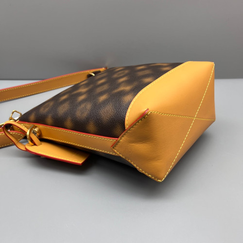 Louis Vuitton Cruiser Messenger Monogram Brown Louis Vuitton Cruiser Messenger Monogram Brown