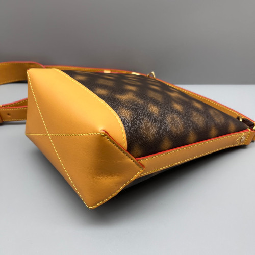 Louis Vuitton Cruiser Messenger Monogram Brown Louis Vuitton Cruiser Messenger Monogram Brown
