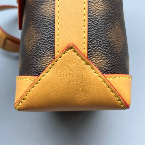Louis Vuitton Cruiser Messenger Monogram Brown Louis Vuitton Cruiser Messenger Monogram Brown